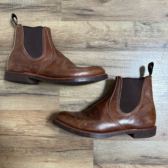 Red Wing 8201 Heritage Chelsea Rancher Boot - Picture 1 of 6